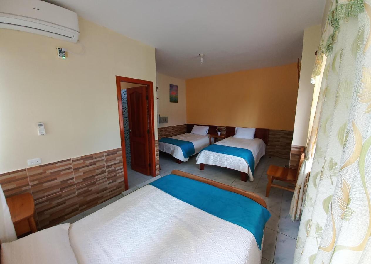 Hostal Janet Starlink Puerto Villamil Exterior photo